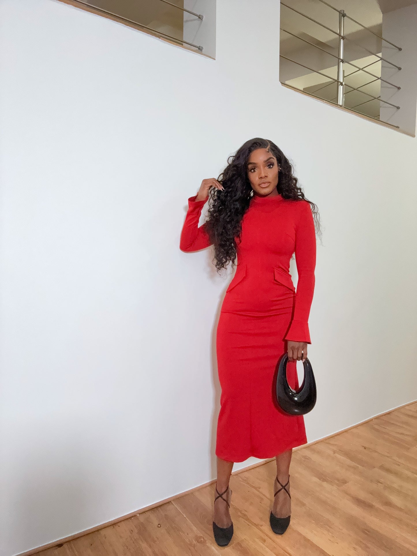 Robe Midi Rouge Élégante et Cintrée Korean