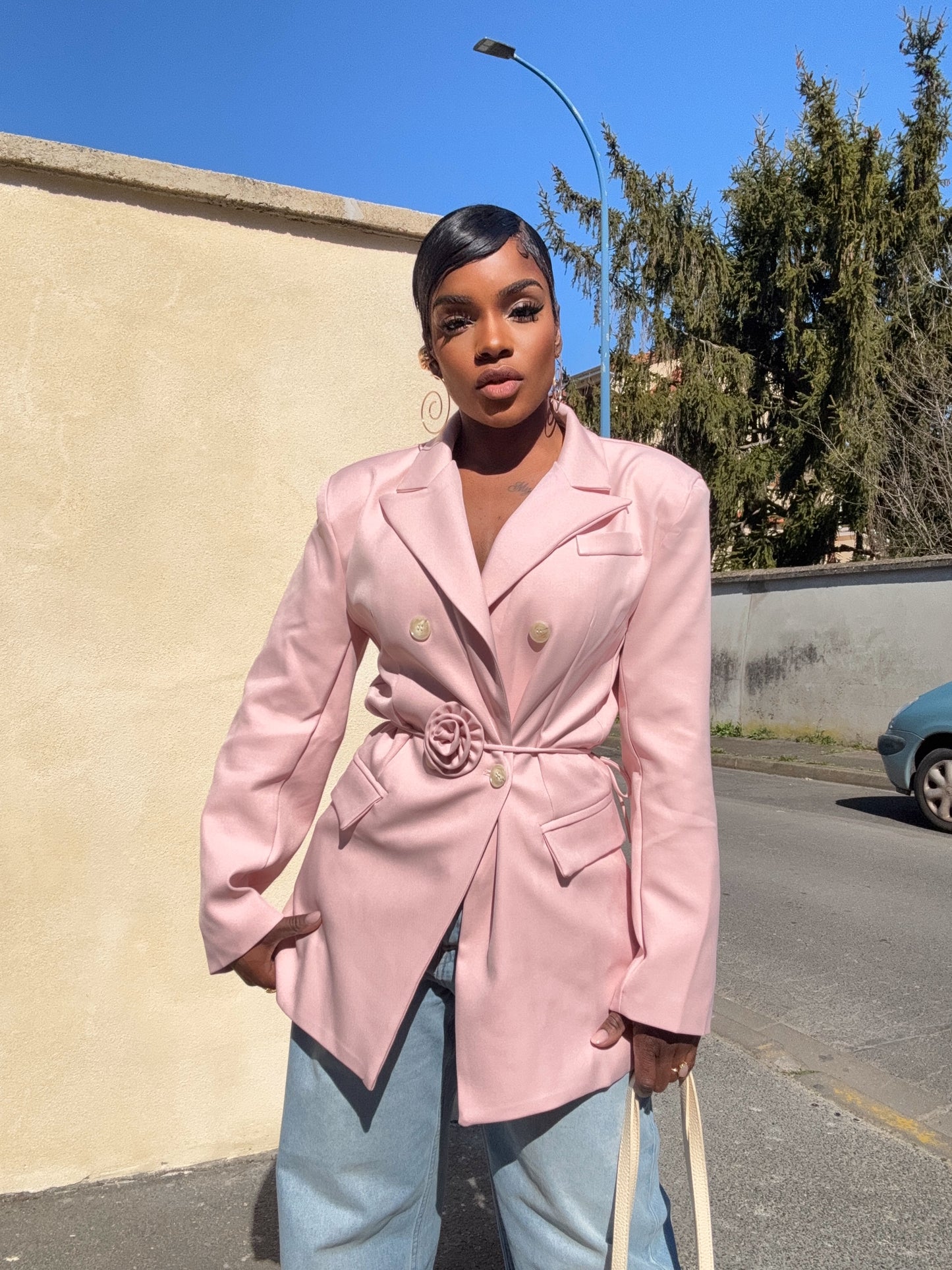 BLAZER ROSE ÉLÉGANCE FLORALE