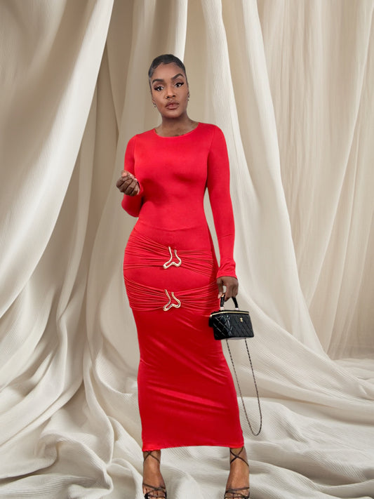 Longue robe rouge Moulante avec bijouterie
