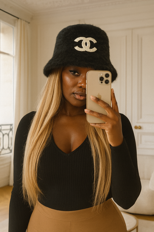 CHAPEAU LUXE NOIR EN FAUSSE FOURRURE  inspired