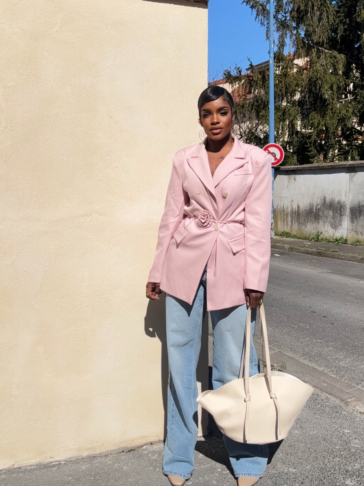 BLAZER ROSE ÉLÉGANCE FLORALE