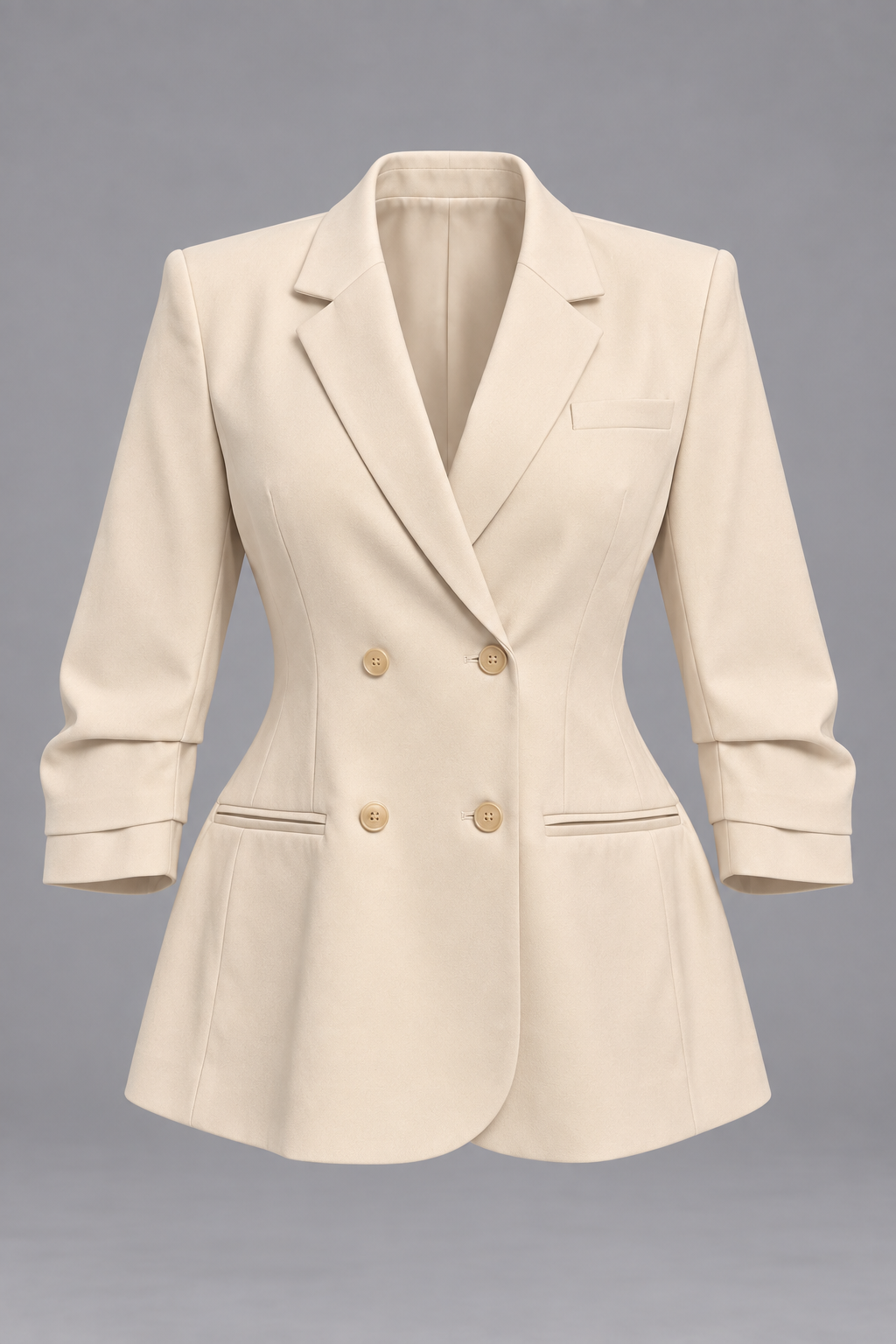Blazer écru cintré à double boutonnage avec manches trois-quarts froncées