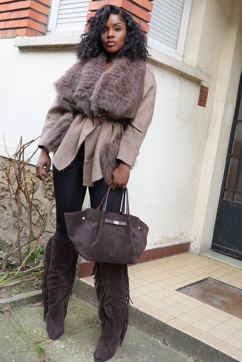 Manteau en laine avec col en fausse fourrure